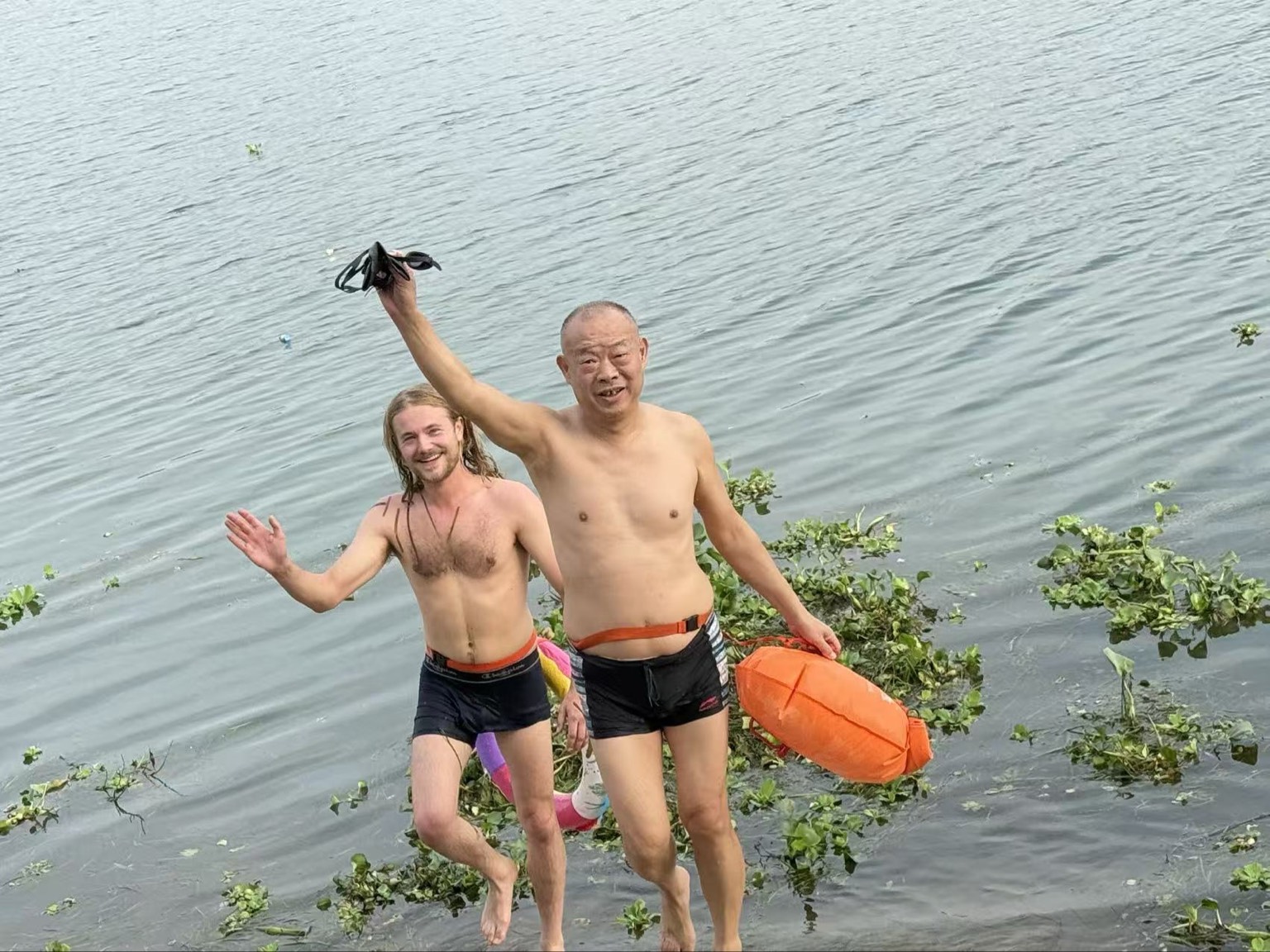 China 2025: zb2rhbukJXg87MiwKJmx5nSiwXGMcRBvdnQiETJzUMQiYZDZj.jpg