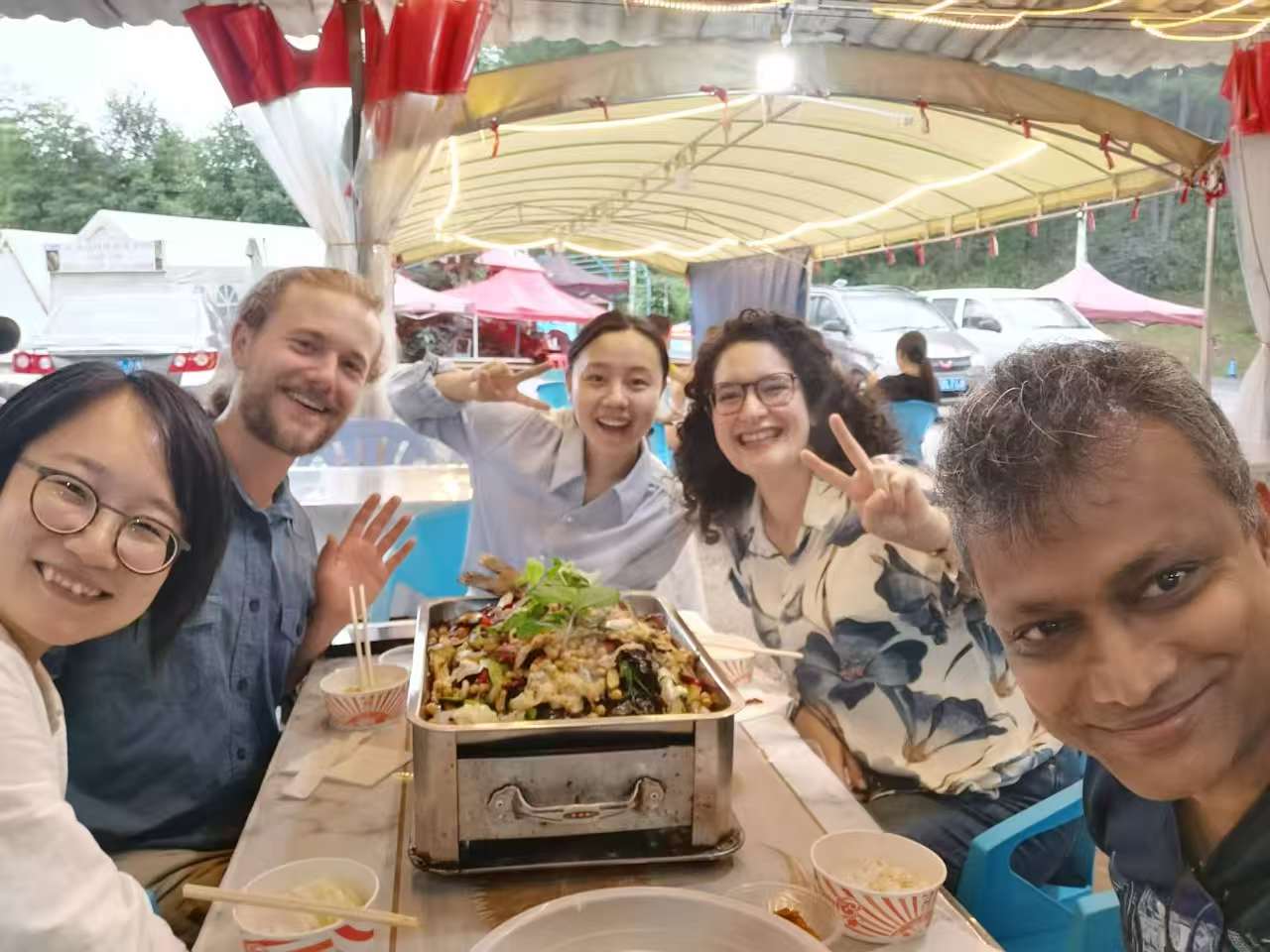 China 2025: zb2rhevrRTxAqGvjUS14U87b6RrnrHqpJu5wsqoPDXtXuZcEF.jpg