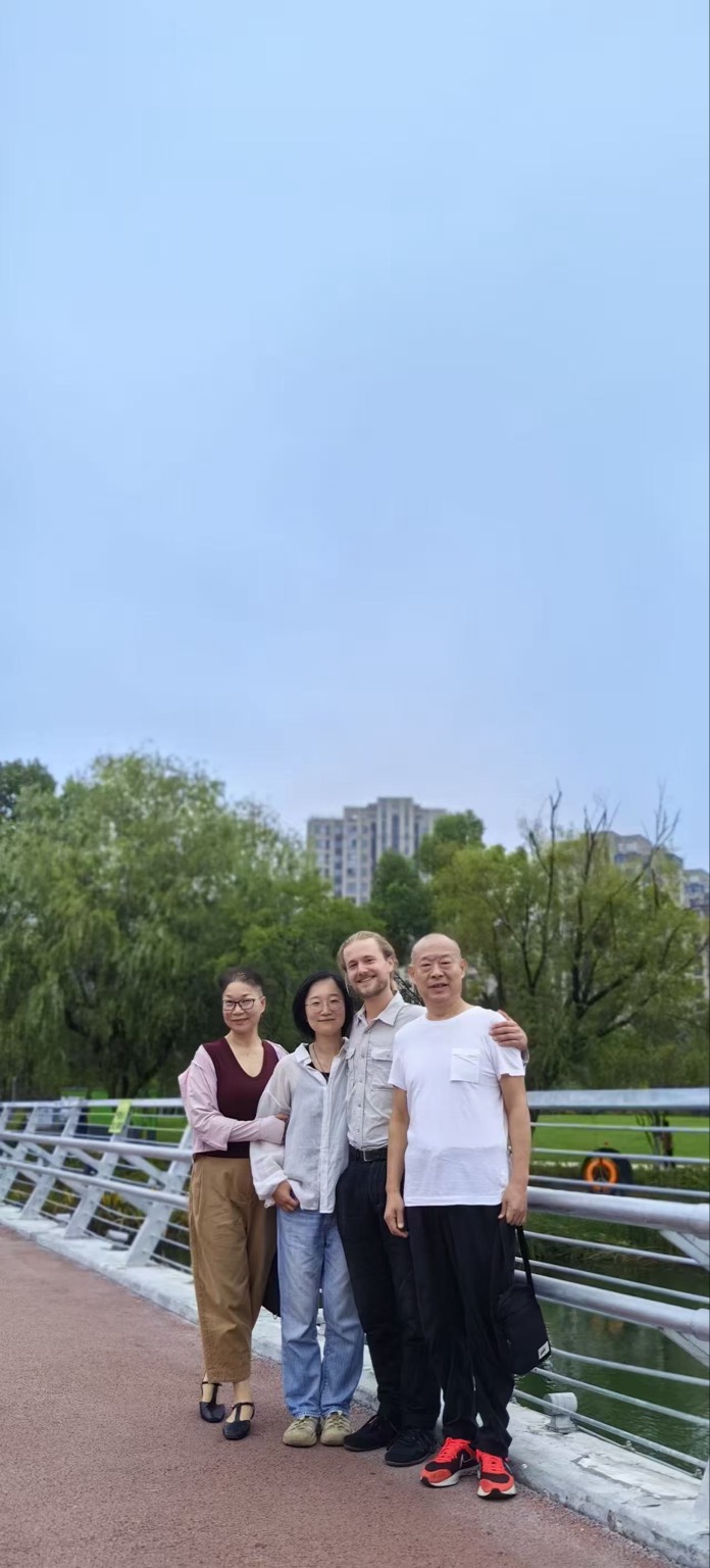 China 2025: zb2rhjC8aABDWEig2rq2D4spt1QfxXXT9rARwtPFuo855iU8b.jpg